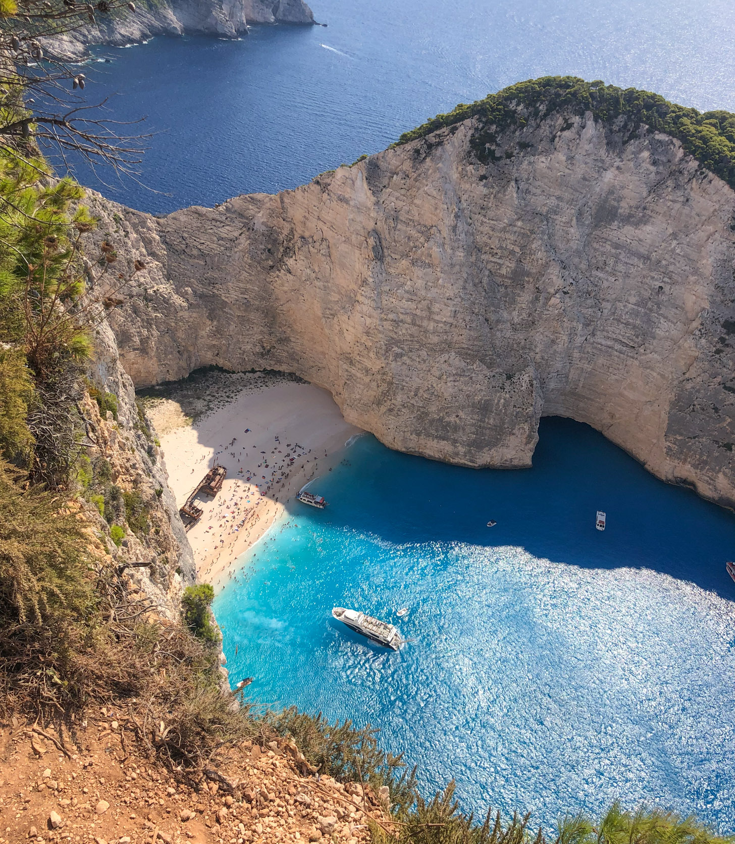 Scheepswrak op Navagio Beach dreigt verder uiteen te vallen