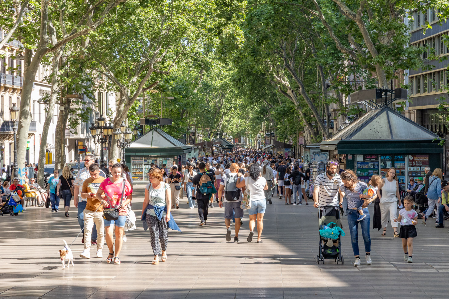 toeristen-in-barcelona